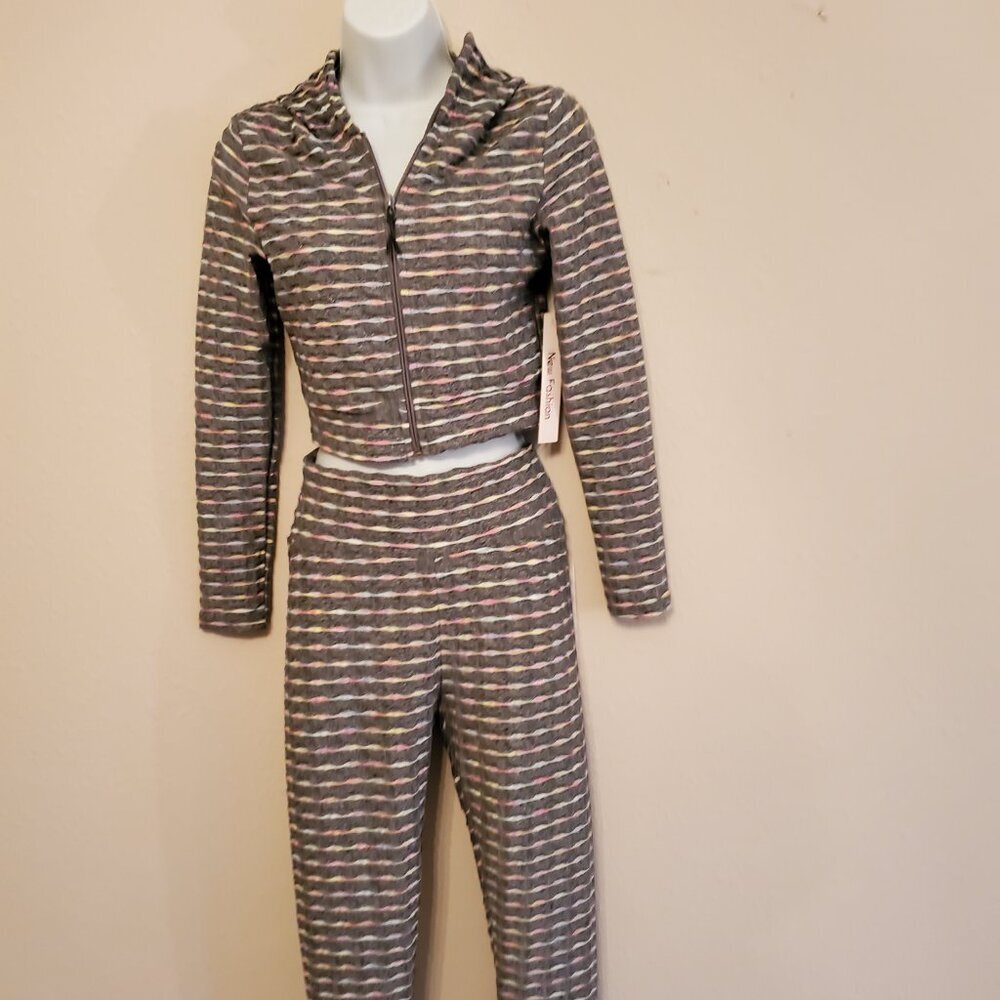 New Fashion Two Piece Honeycomb Active Bun Sculp Seam Leggings Size S/M.